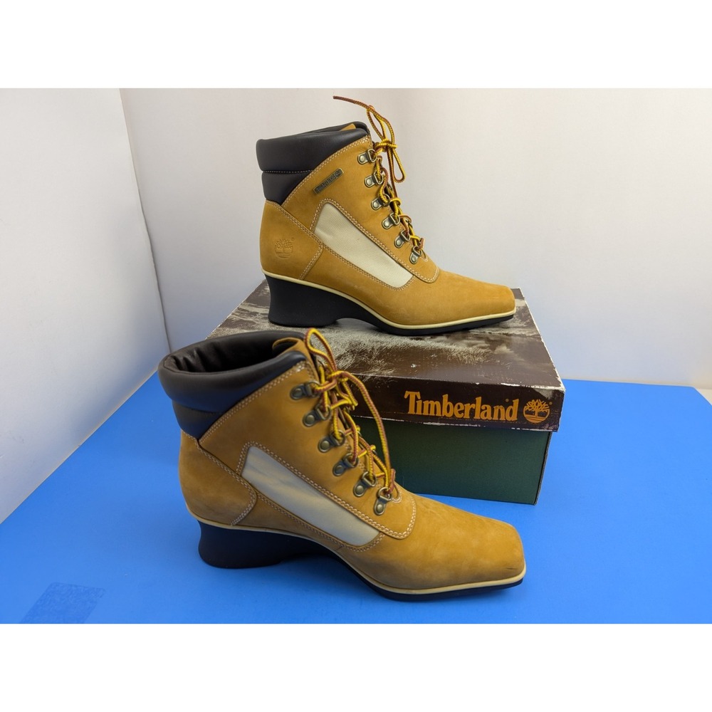 Women's Timberland Wedge Chukka Boot Wheat Nubuck Size 8 14394